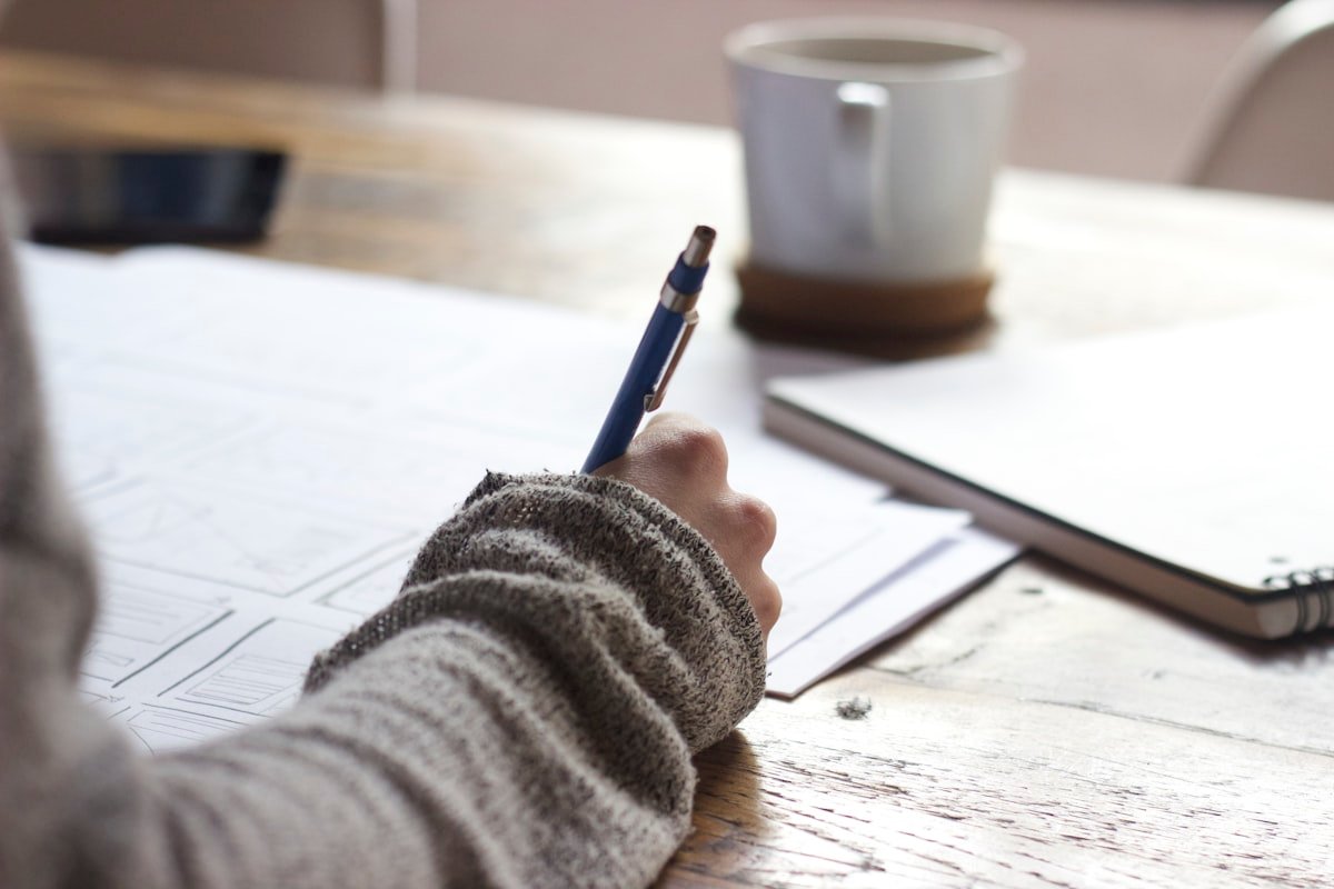 How to Start a Data Analytics Career Without Experience